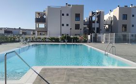 Serene Luxury Apartment With Pool - Viento Azul